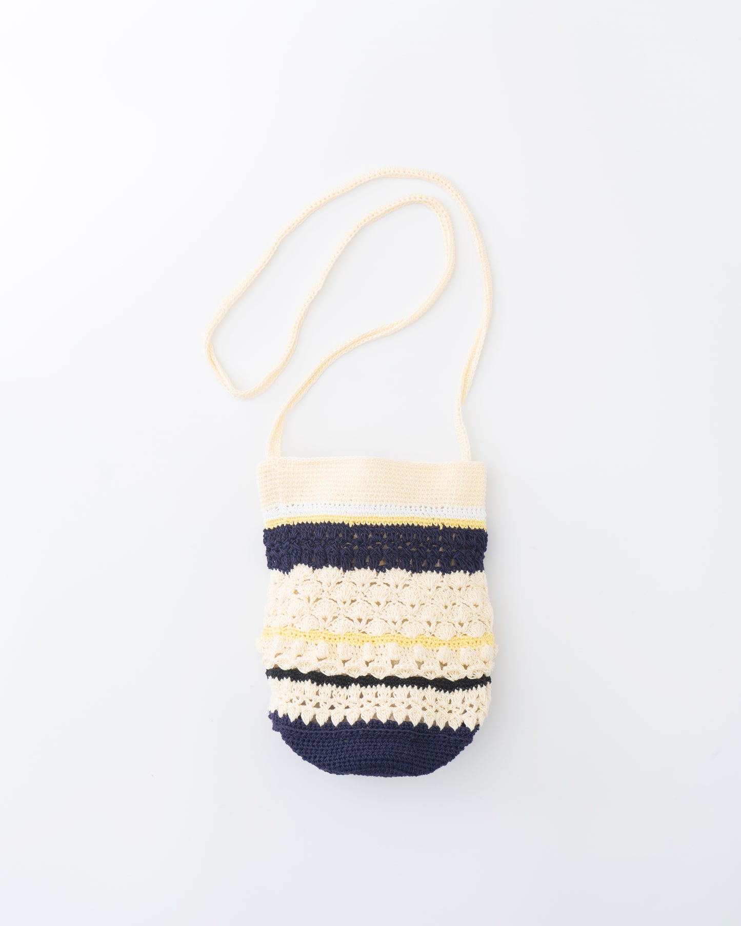 HAND KNITED SHOULDER BAG "CONNIE"