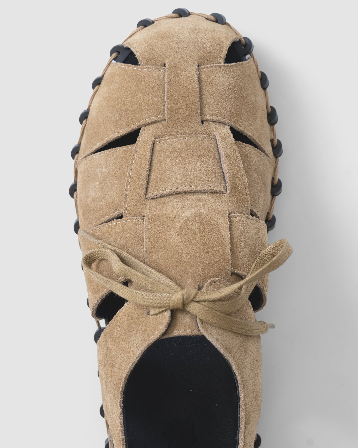 GRUKA CONPONENT SHOES