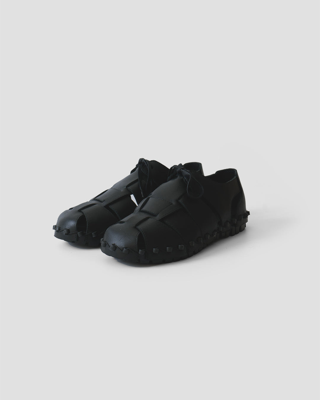 GRUKA CONPONENT SHOES