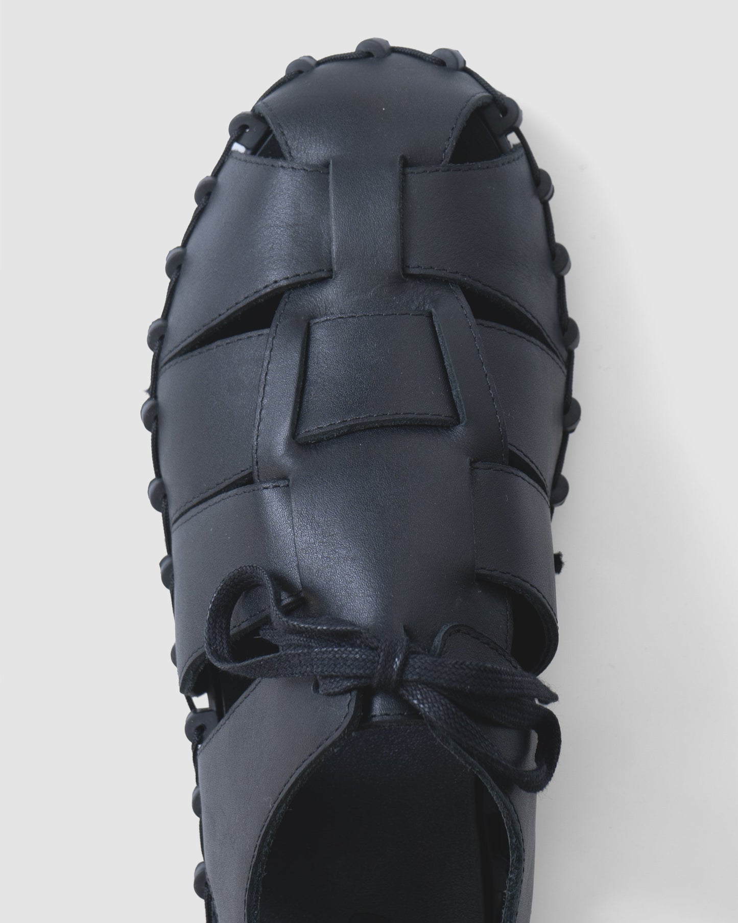 GRUKA CONPONENT SHOES