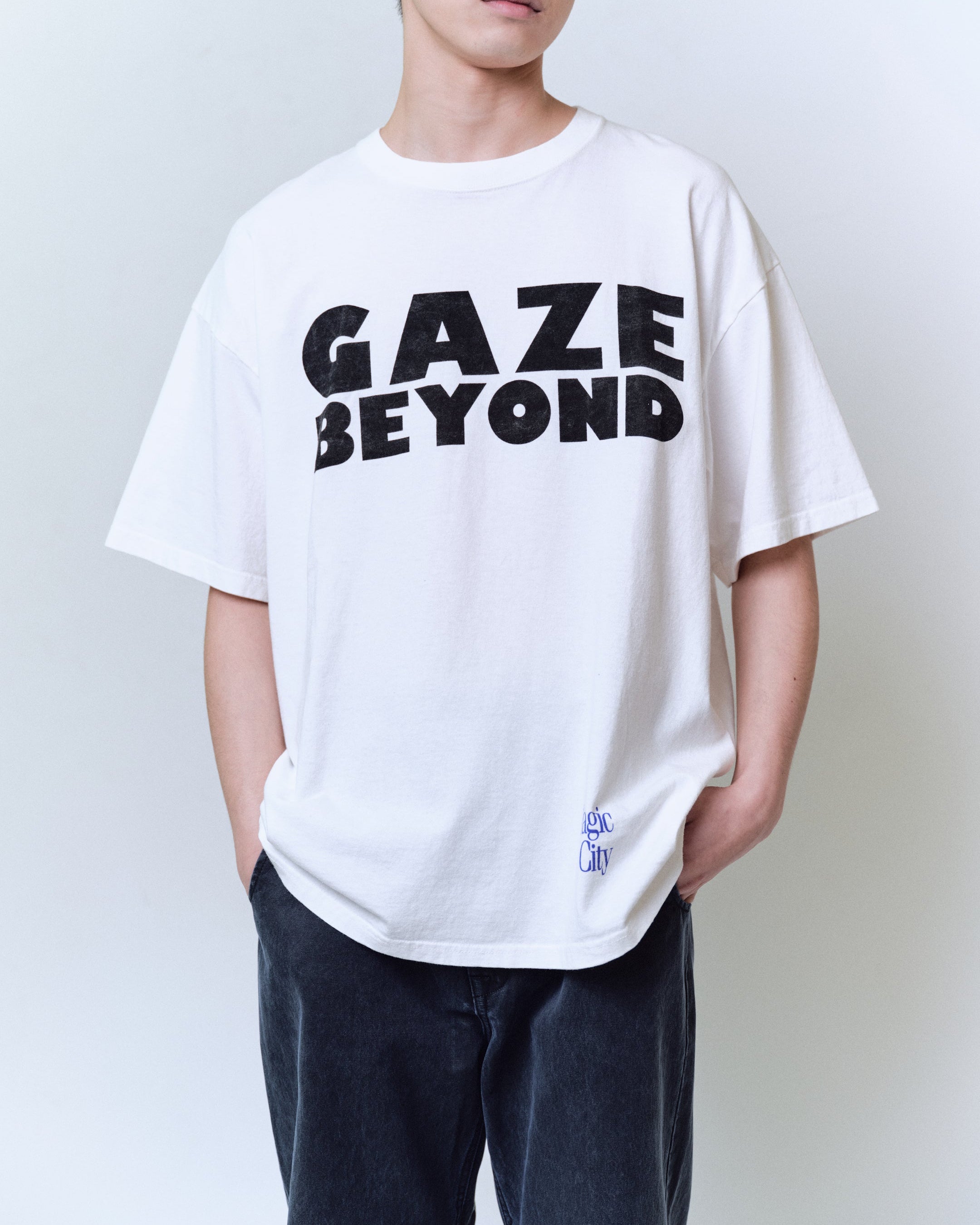 LOOSE FIT PRINT TEE : GAZE BEYOND – Name. OFFICIAL STORE