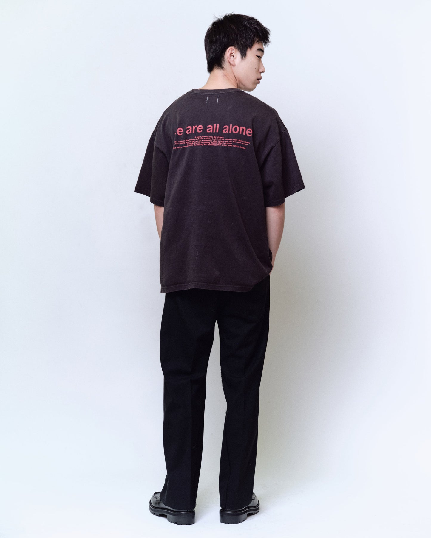 LOOSE FIT PRINT TEE : WE ARE ALL ALONE