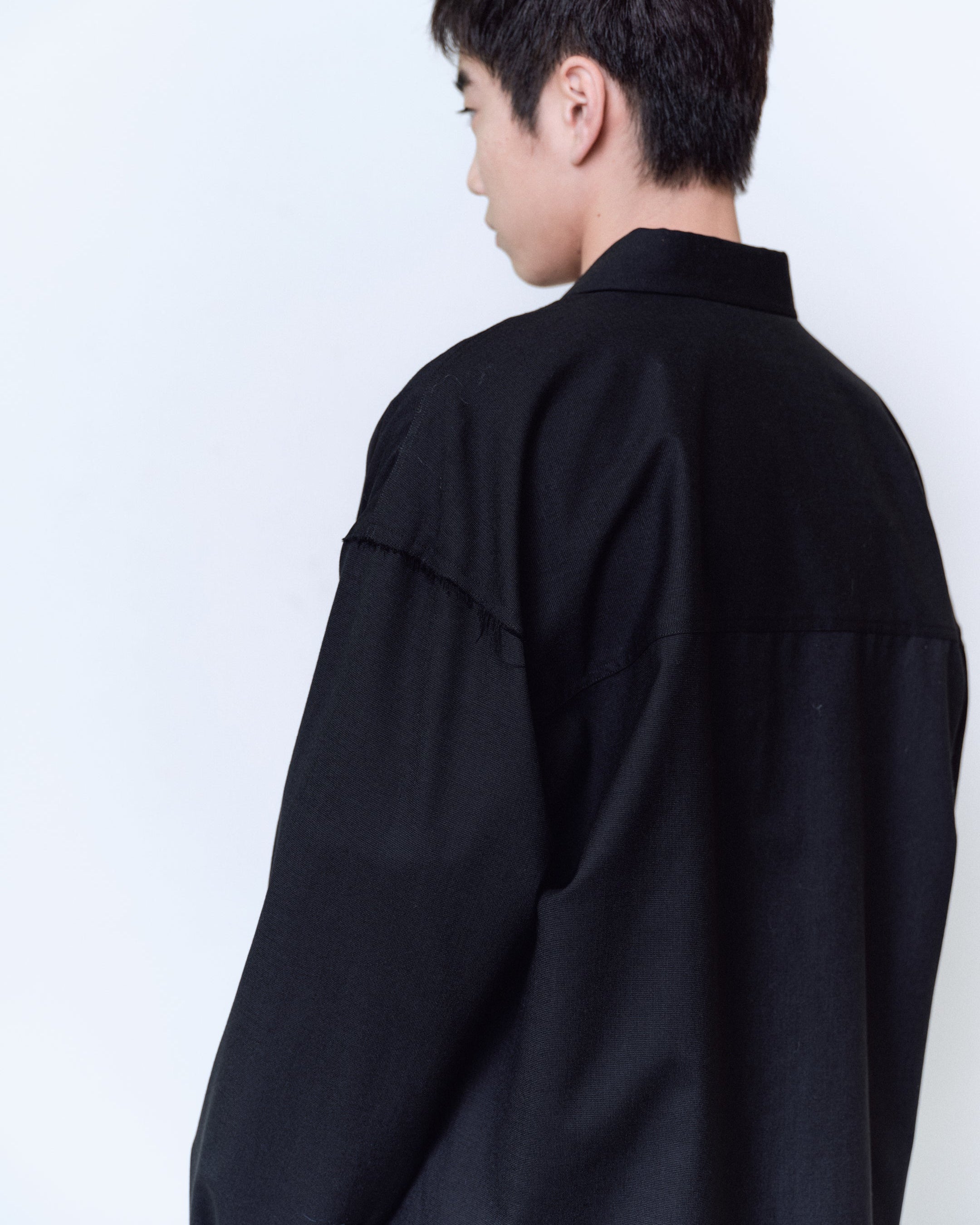 WOOL CALM SKIN WIDE SHIRT : CUT-OFF – Name. OFFICIAL STORE
