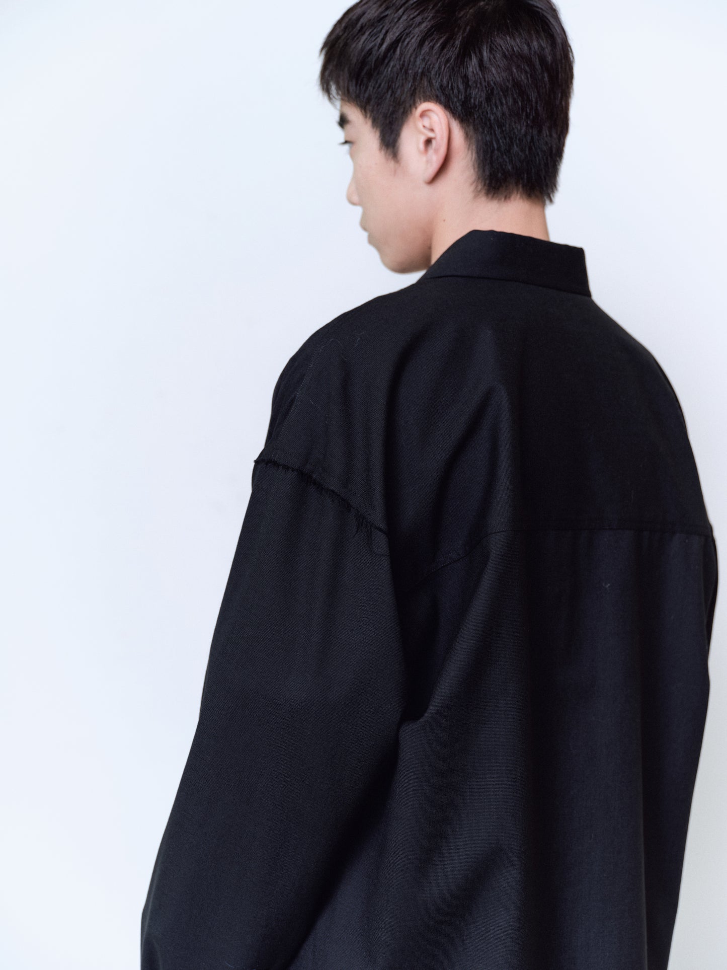 WOOL CALM SKIN WIDE SHIRT : CUT-OFF