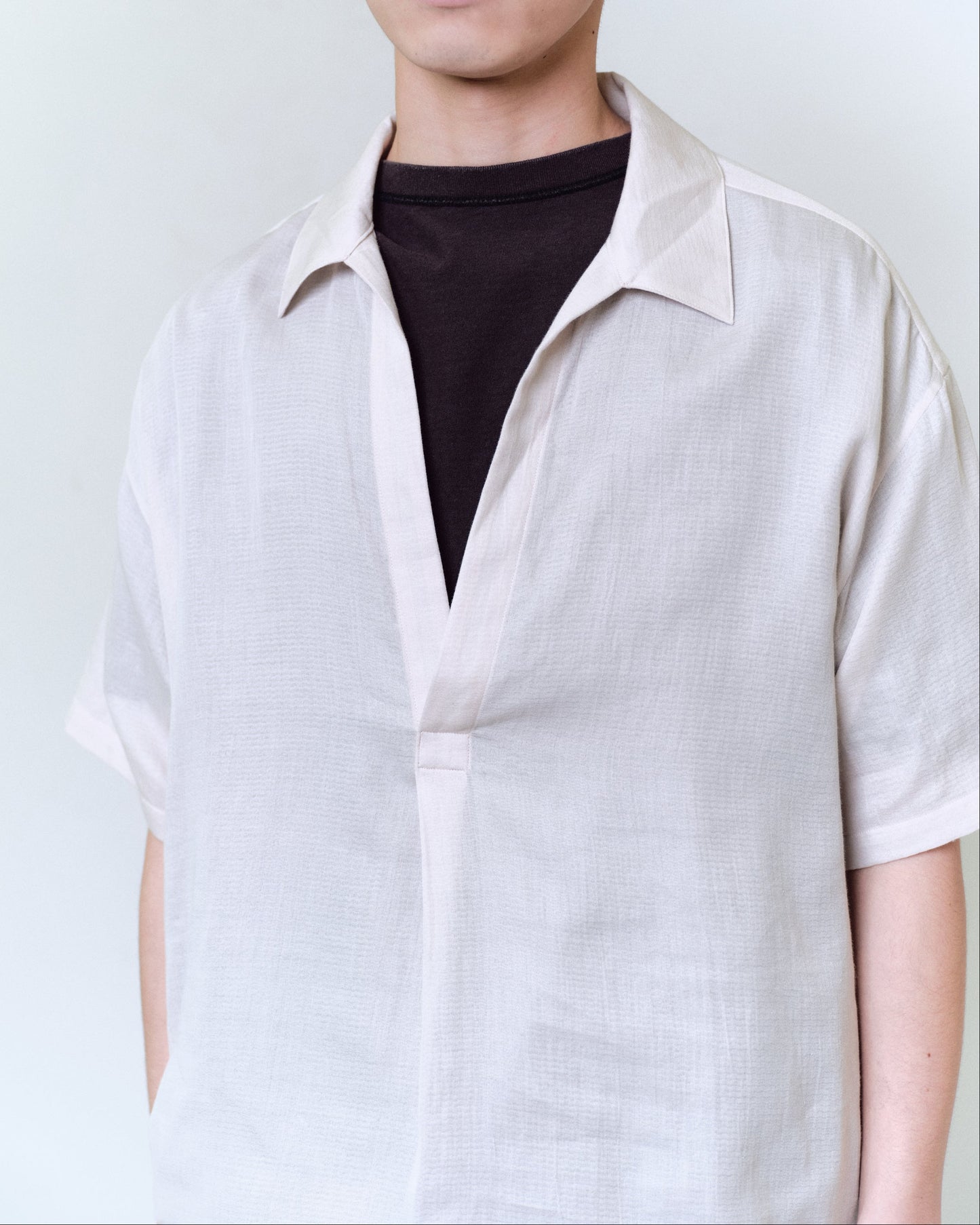 DOBBY SATIN PULLOVER SHIRT