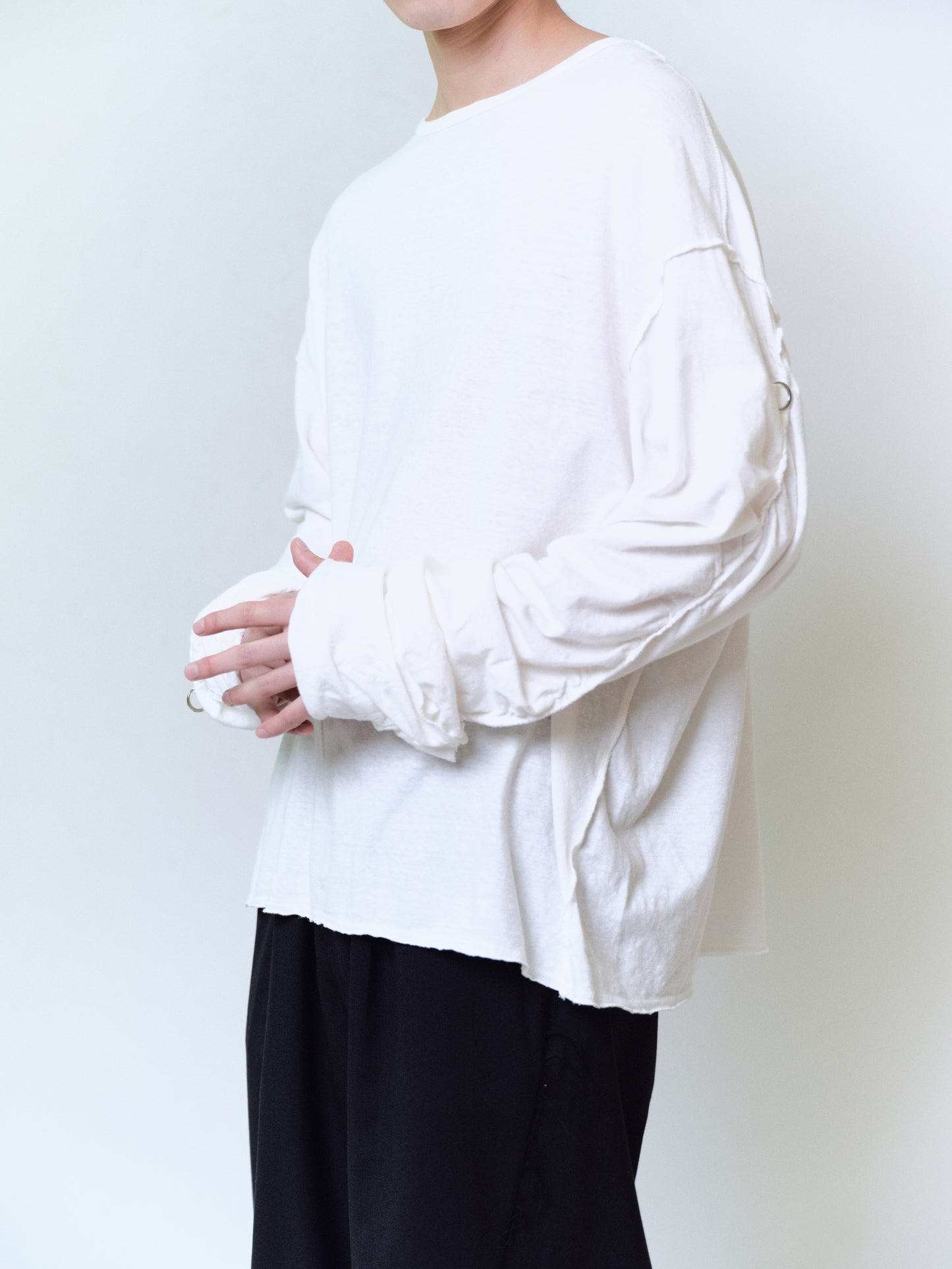 GATHERED LONG SLEEVE TEE : MUSLIN