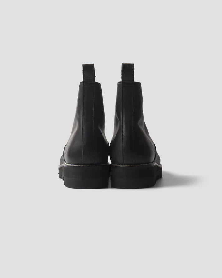PULL TAB ZIP BOOTS
