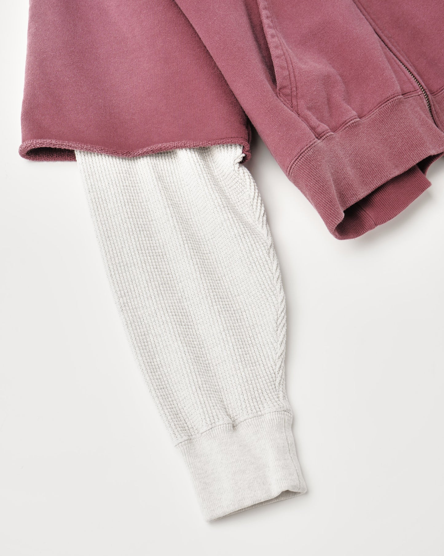 RAYERED SLEEVE ZIP HOODIE : FADED