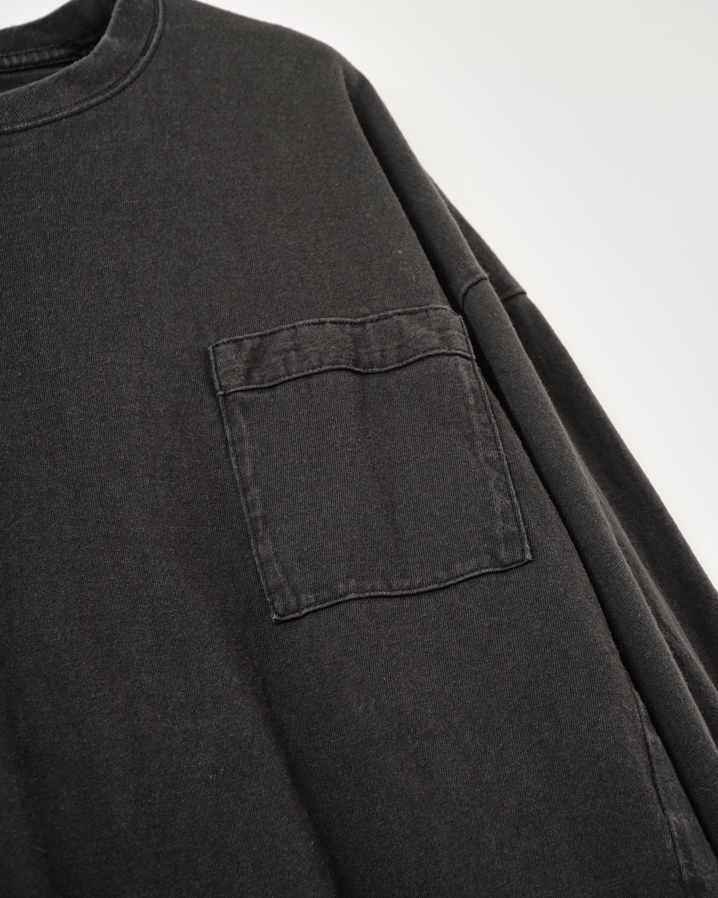 REVERSIBLE LOOSE FIT LONG SLEEVE TEE : FADED