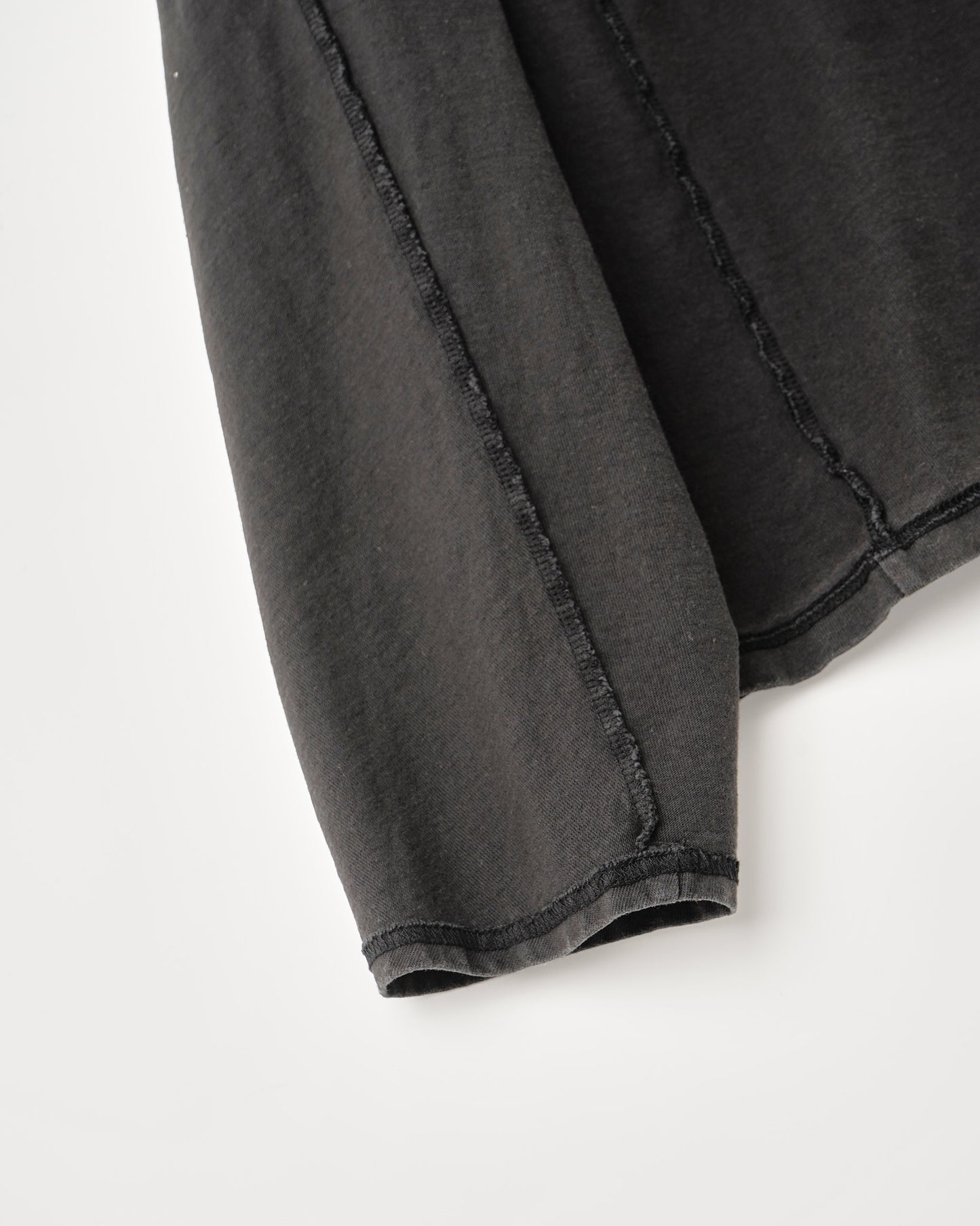 REVERSIBLE LOOSE FIT LONG SLEEVE TEE : FADED