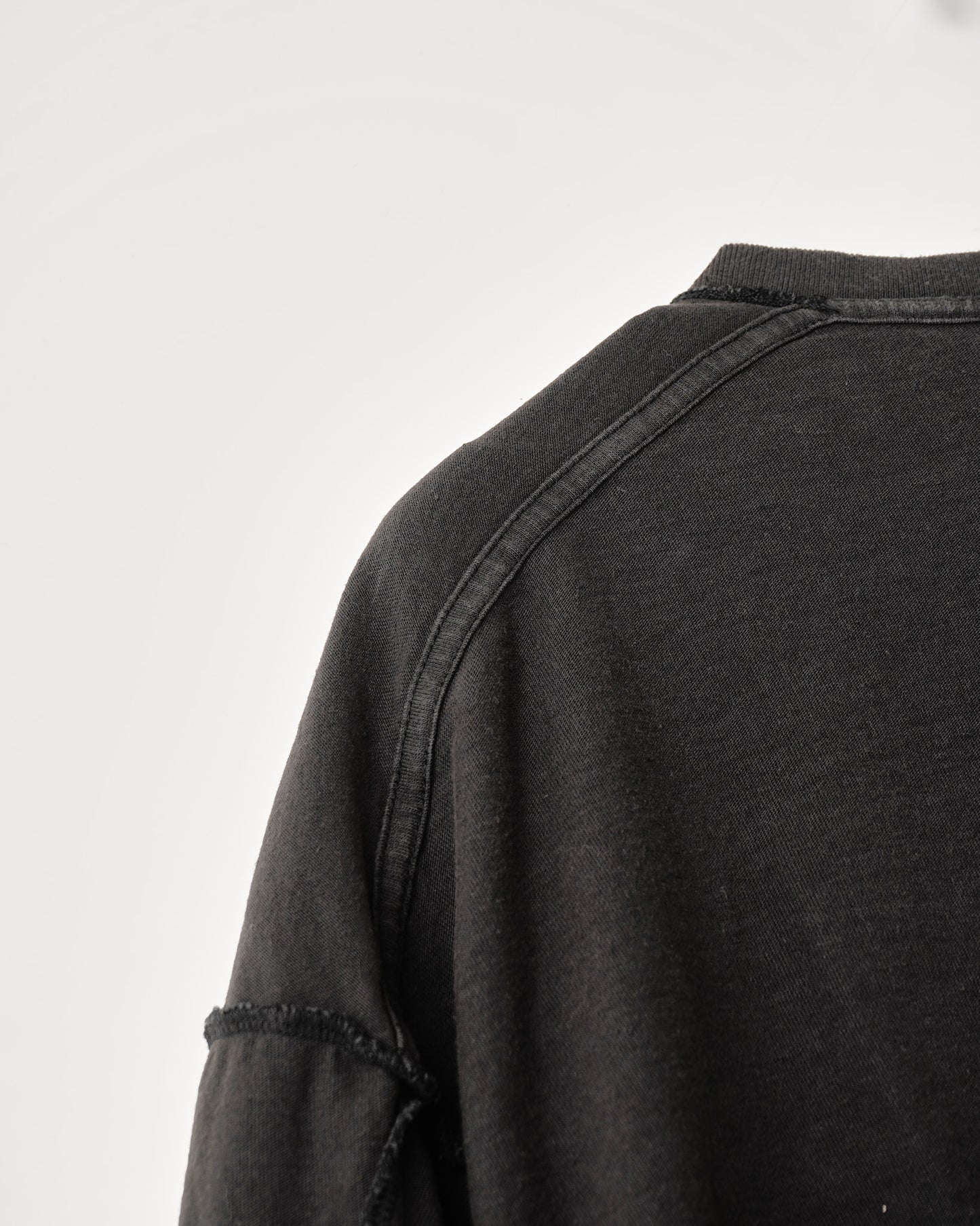 REVERSIBLE LOOSE FIT LONG SLEEVE TEE : FADED