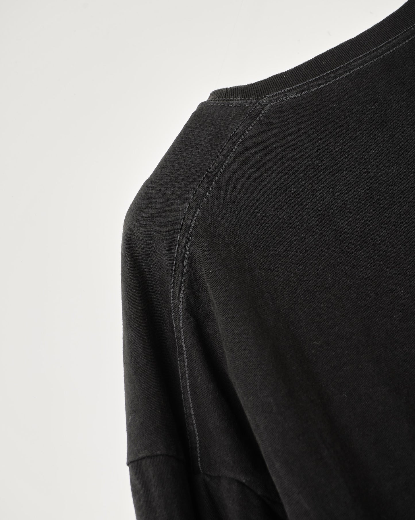 REVERSIBLE LOOSE FIT LONG SLEEVE TEE