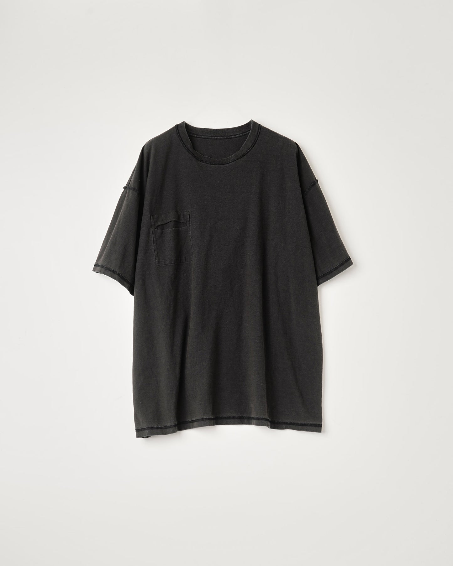 REVERSIBLE LOOSE FIT POCKET TEE : FADED
