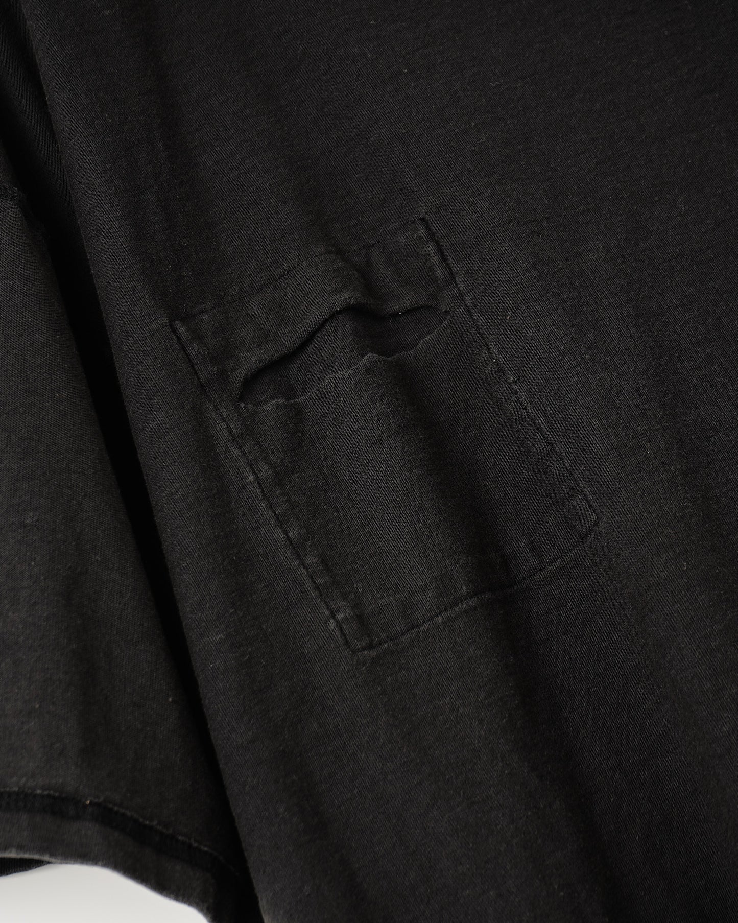 REVERSIBLE LOOSE FIT POCKET TEE : FADED