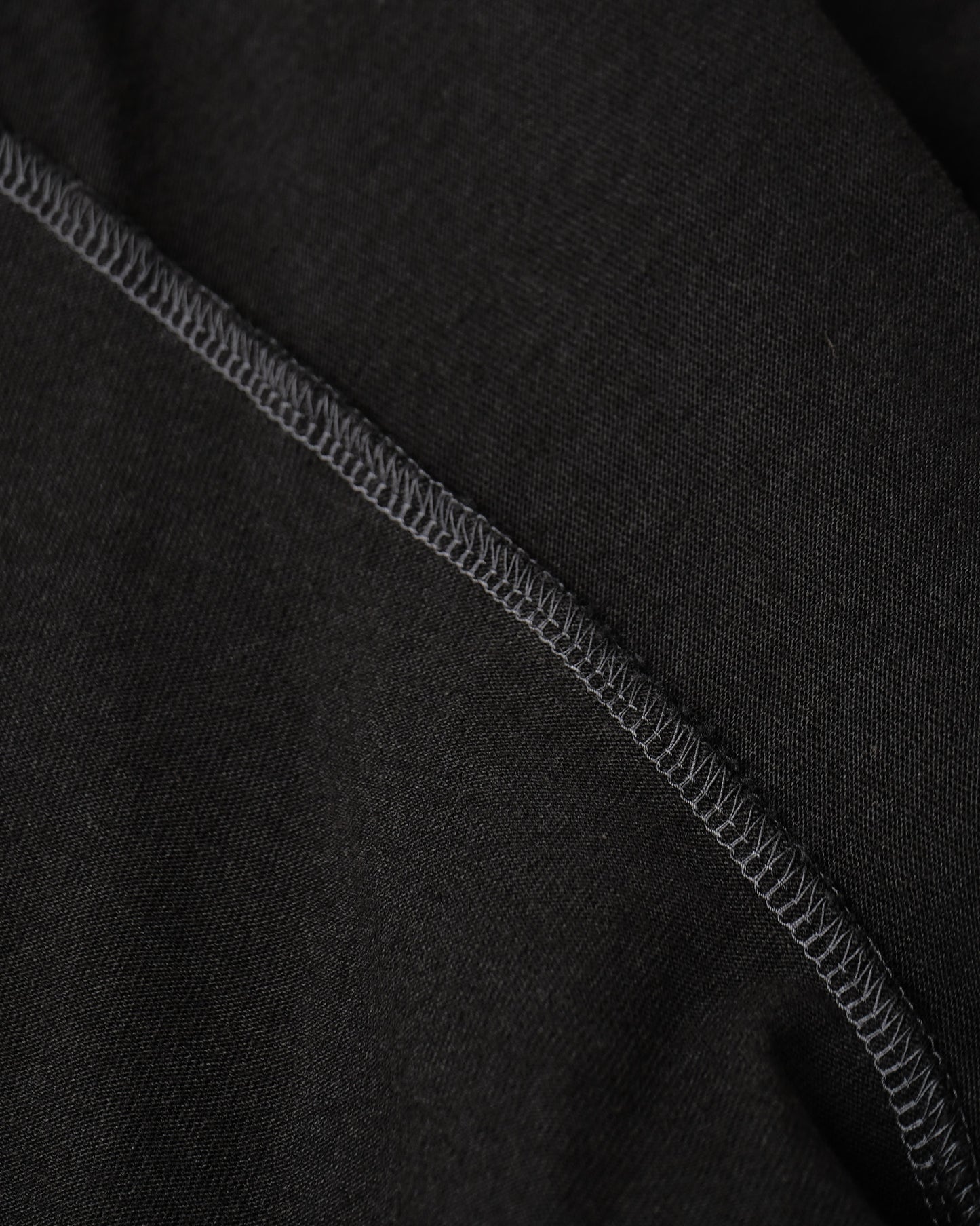 REVERSIBLE LOOSE FIT POCKET TEE