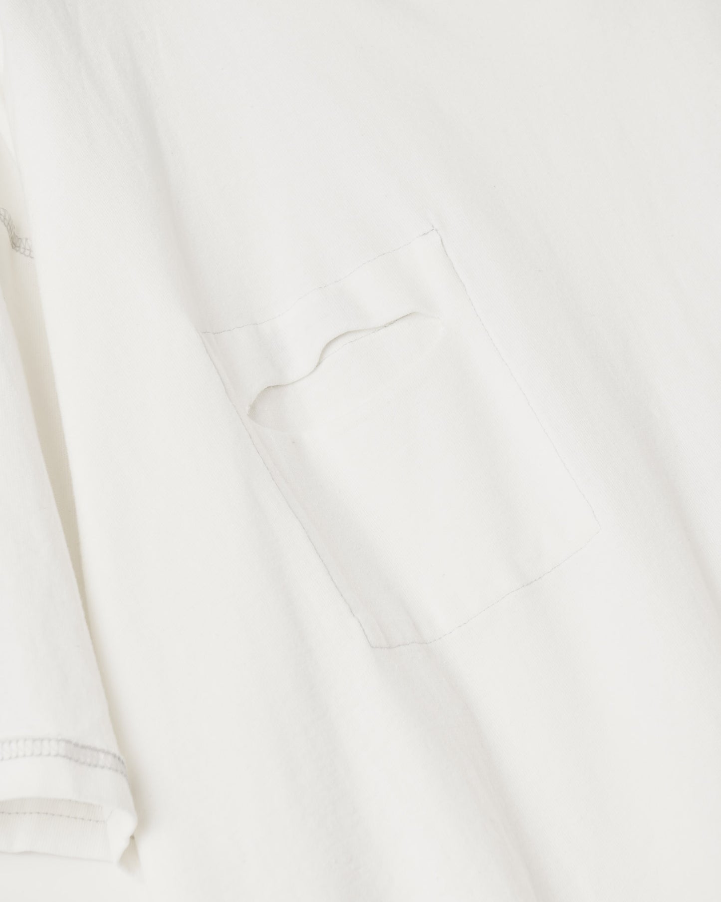 REVERSIBLE LOOSE FIT POCKET TEE