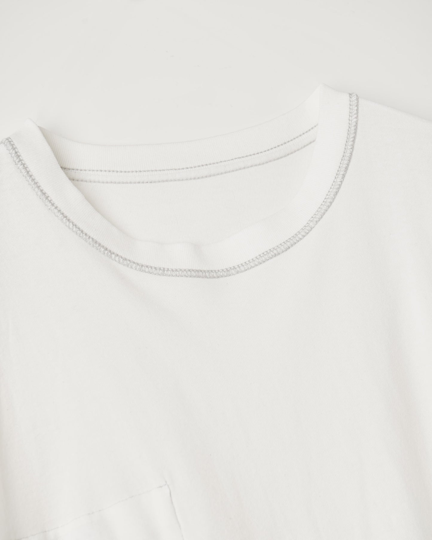 REVERSIBLE LOOSE FIT POCKET TEE