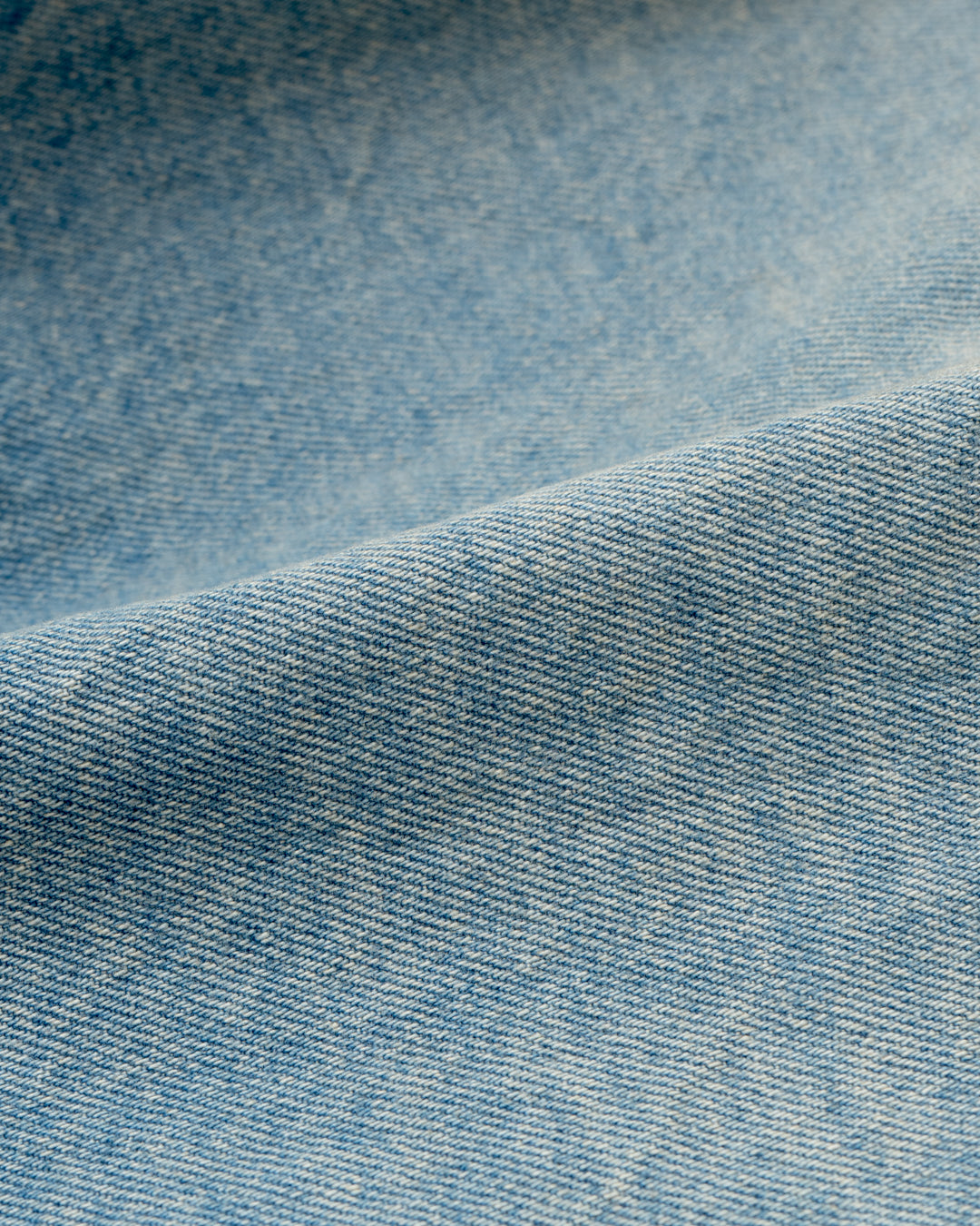 DENIM TRUCKER JACKET : RIPPED & FLANNEL LINED
