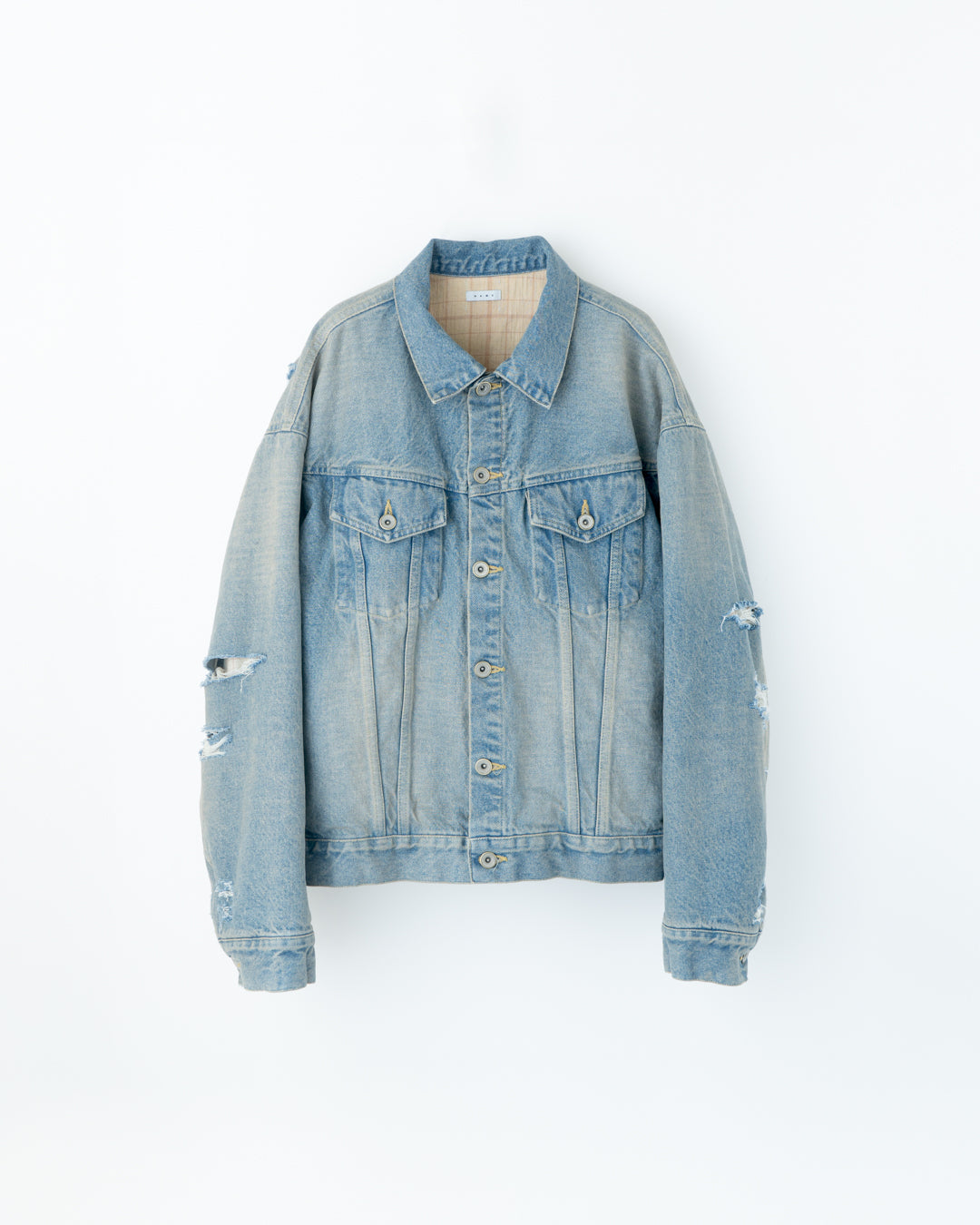 DENIM TRUCKER JACKET : RIPPED & FLANNEL LINED