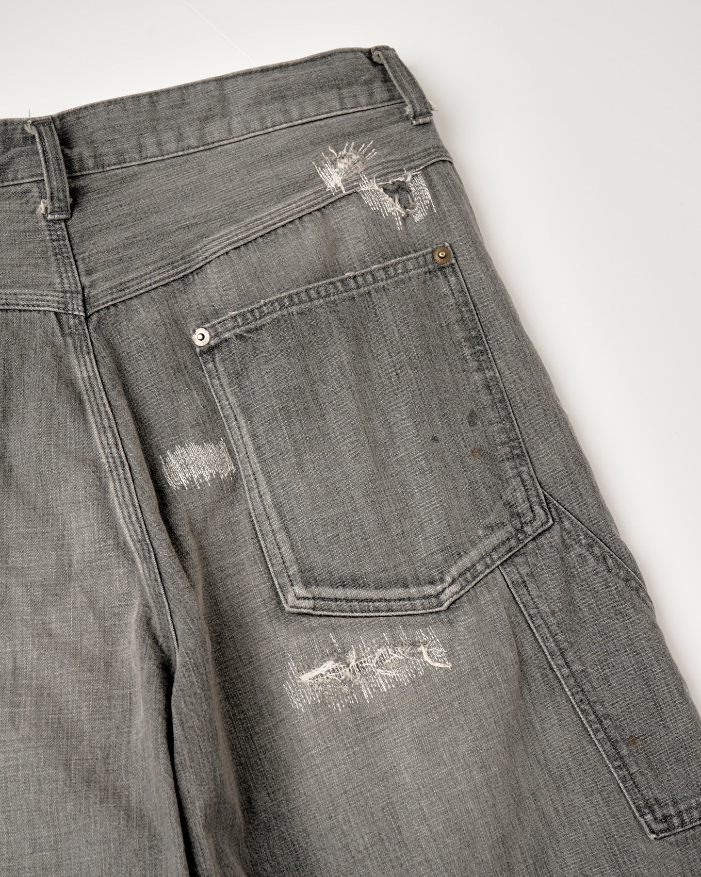 DENIM PAINTER PANTS : DISTRESSED