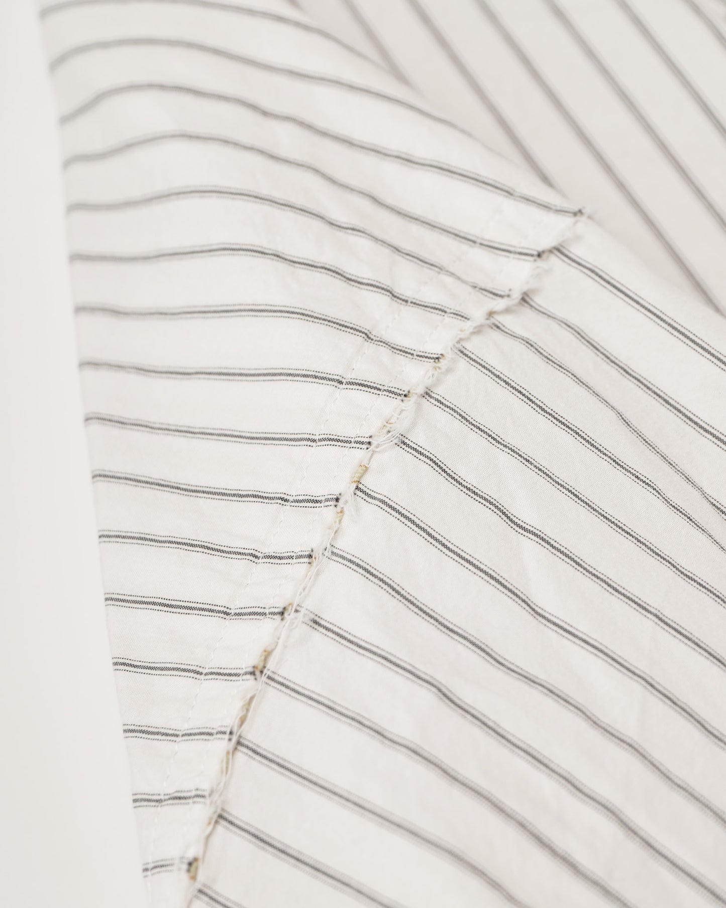 STRIPE WIDE SHIRT : CUT-OFF & SWITCHING