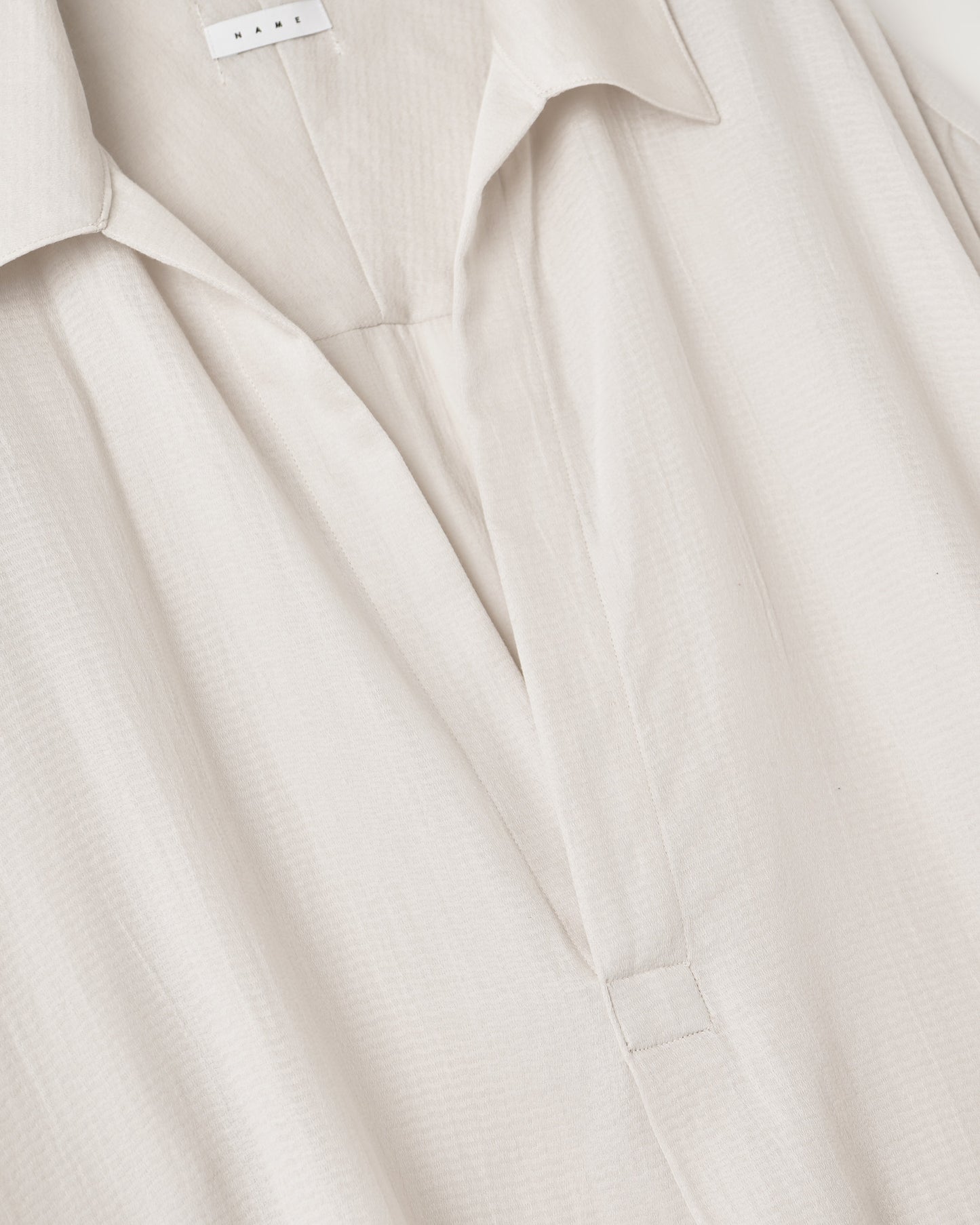 DOBBY SATIN PULLOVER SHIRT