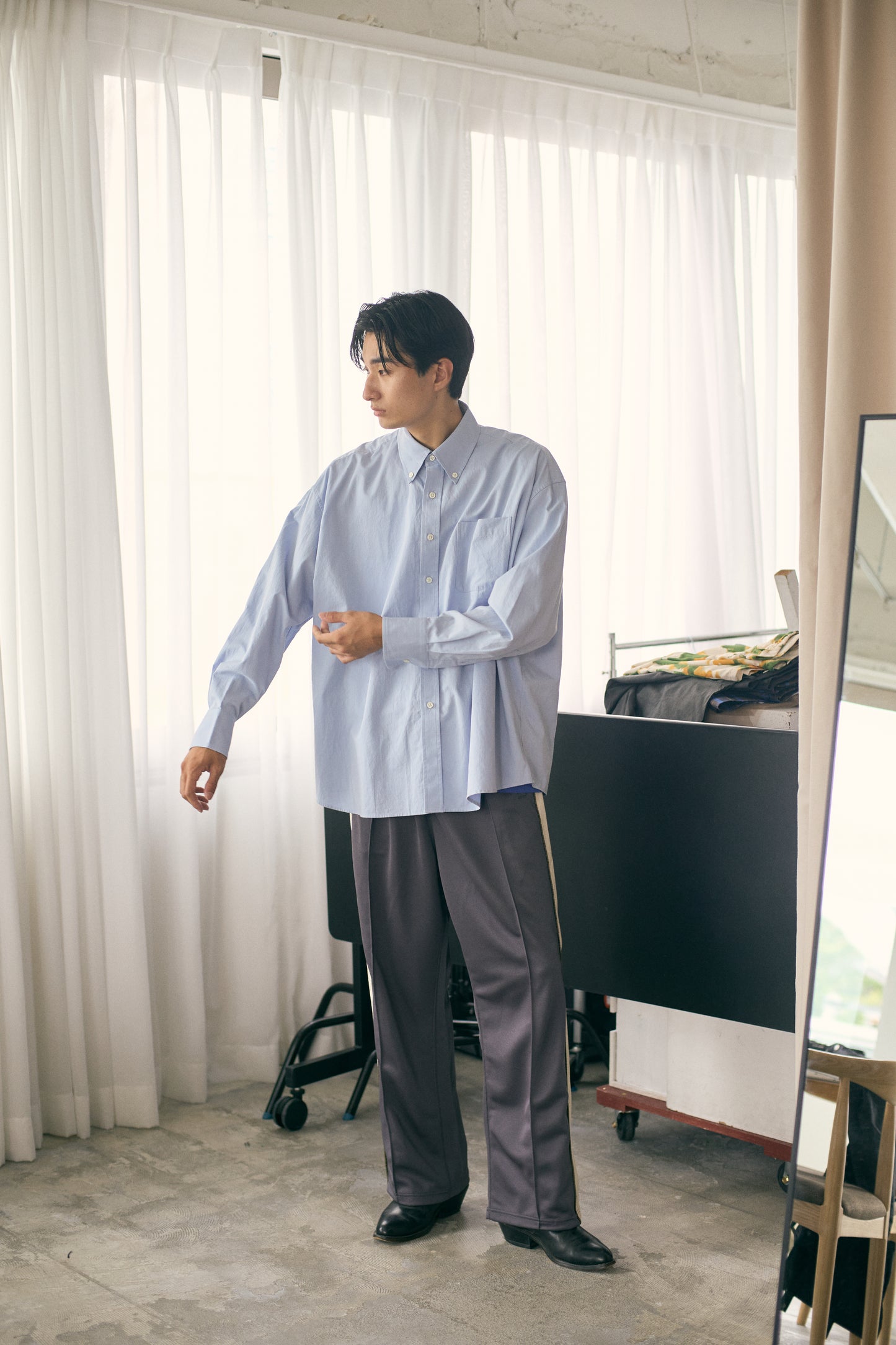 FLARE TRACK PANTS